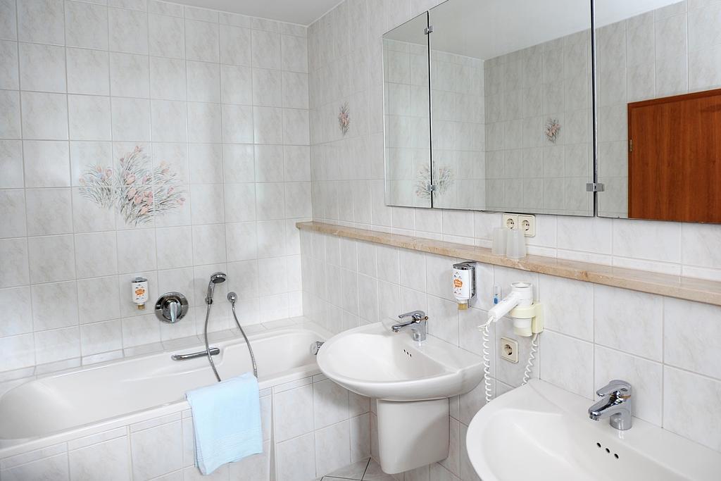 Landhotel Plauen - Gasthof Zwoschwitz Екстер'єр фото