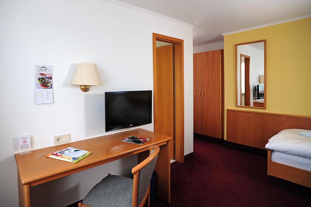 Landhotel Plauen - Gasthof Zwoschwitz Екстер'єр фото